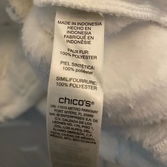 Chico’s - Antique White - Cozy Plush 1/2 zip pullover with foil pattern - XL - Picture 3 of 8